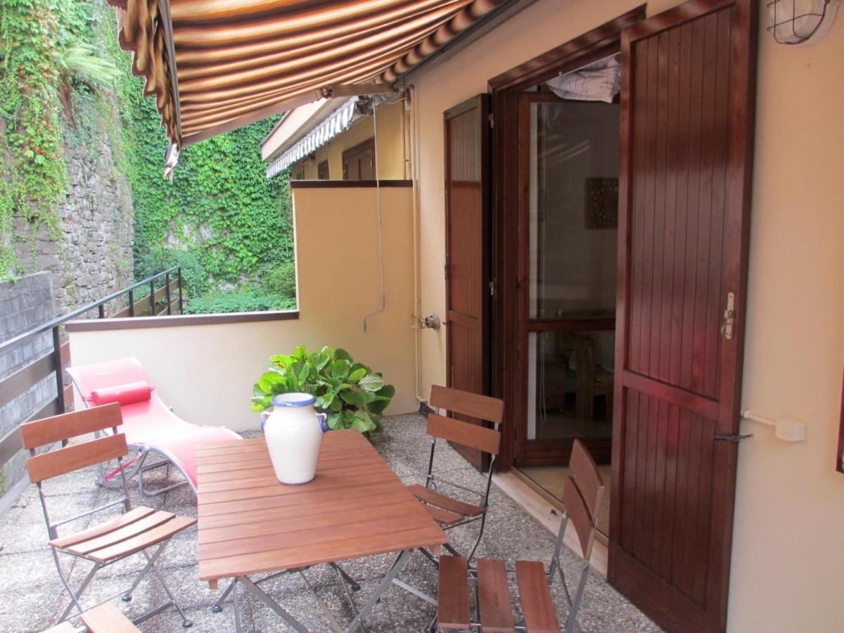Lo Squero Apartment ลาโญ ภายนอก รูปภาพ