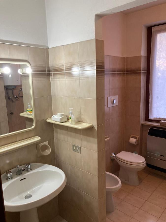 Lo Squero Apartment ลาโญ ภายนอก รูปภาพ
