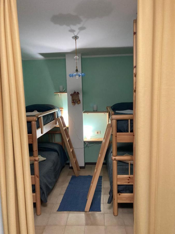 Lo Squero Apartment ลาโญ ภายนอก รูปภาพ