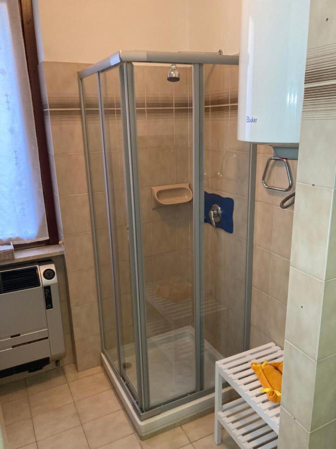 Lo Squero Apartment ลาโญ ภายนอก รูปภาพ